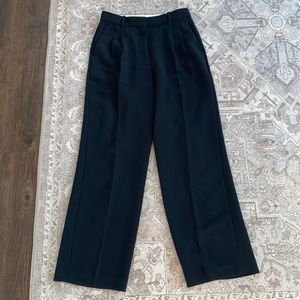 Aritzia Effortless Pants — IN GREAT CONDITION!